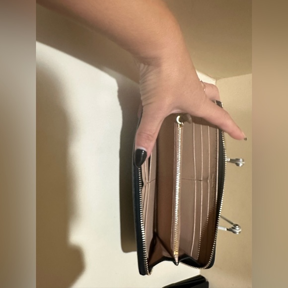 Prada Leather 3/4 zip Bow Long Wallet - Picture 4 of 11